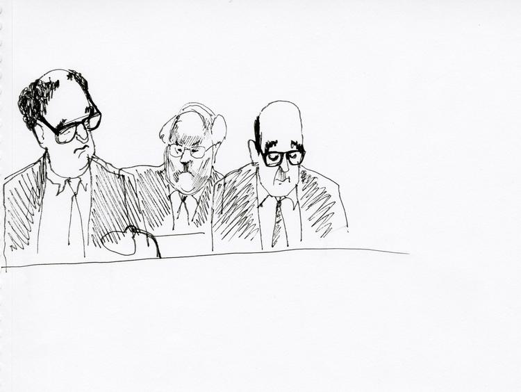 tiltalte. Jørgen Glistrup, Flemming Østergaard og Glistrups forsvarer, Karoly Németh lytter til anklageren. Tegning: Anne-Marie Steen Petersen. 