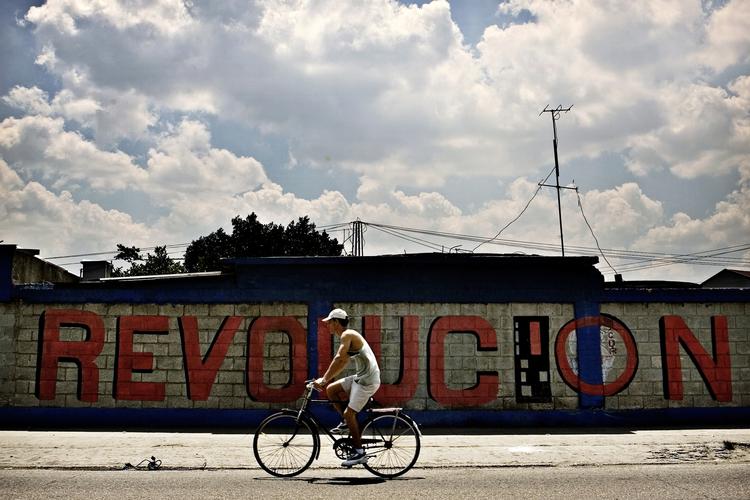 Cuba. Også internt i det cubanske styre er der modstand. 