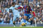 Sejr. David Silva og co. måtte slide mod et til tider primitivt Crystal Palace-mandskab, men fik hul på bylden efter pausen. 
