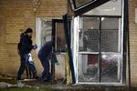 Politiet i gang med at undersøge ødelæggelserne efter en eksplosion, der ramte en bygning i Malmø-bydelen Rosengård natten til lørdag. I nat har bygningen været udsat for endnu en eksplosion. 
