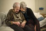 Forberedelse. Man kan forberede begravelsen, men ikke sorgen, mener 91-årige Iben og Aage Kjems, der har været gift siden 1972. 