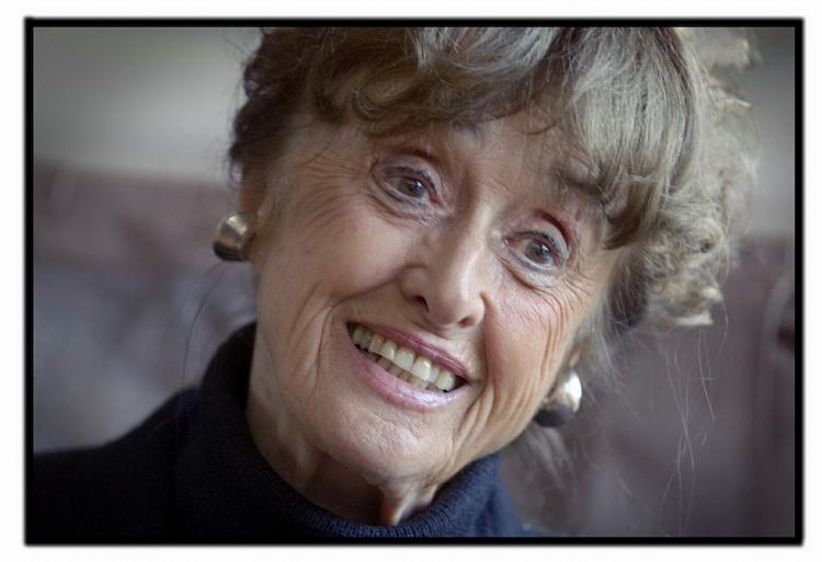 Populær. Vera Gebuhr nåede 25 år på Folketeatret, men vil nok mest blive husket for tiden i og efter 'Damernes Magasin'. 