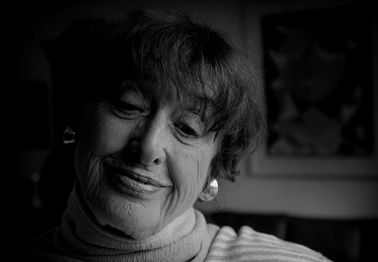 Aktiv. Vera Gebuhr begyndte karrieren i 1937 og fortsatte med skuespillet til langt op i årene. 