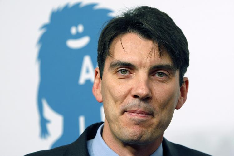 tænk! Tim Armstrong, chefen i AOL, har beordret sine ansatte til at bruge til at bruge 10 procent af deres arbejdsdag til tankevirksomhed. 