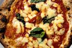 Mmm. Pizza er en klassisk tømmermænds-spise - men måske man skulle prøve noget nyt i år? 