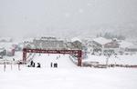 SNEVEJR. Skituristerne i Frankrig kan glæde sig over masser af sne at boltre sig på de kommende dage. 
