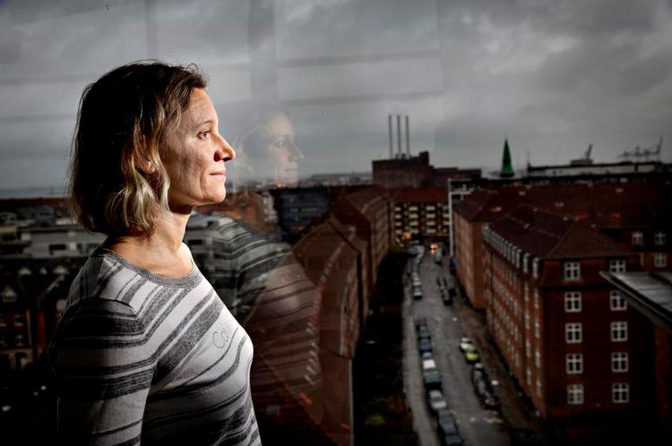 Eftertanke. Mødet med 'lille henrivende' Inge Sørensen ved kåringen af Årets Fund 1999 er et af de uforglemmelige øjeblikke i Berit Puggaards rige svømmeliv. 