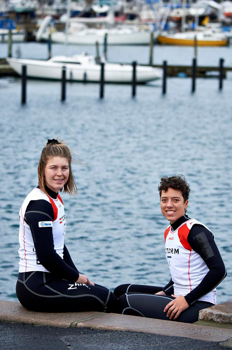 Makkerpar. Sejlerne Marie Thusgaard Olsen (tv.) og Ida Marie Baad Nielsen har fundet samspillet. 