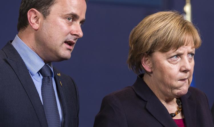hæmmet. Tyskland med kansler Merkel i spidsen har økonomien til at øge sine offentlige investeringer, men EU's budgetregler sætter en grænse for investeringerne. 