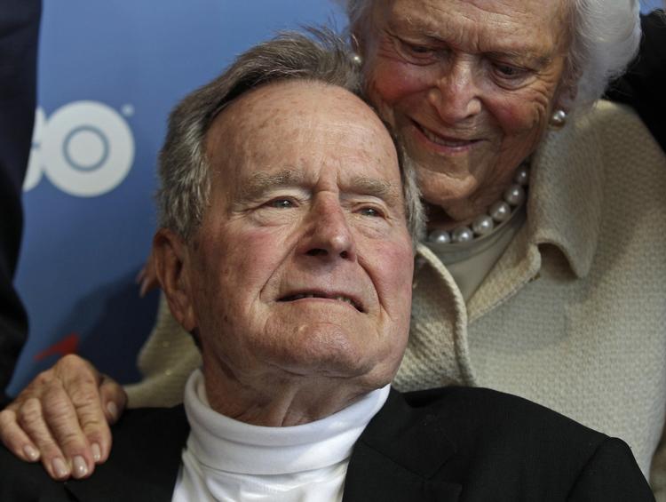 Statsmand. George H. W. Bush har rundet de 90 år. I det nye år oplever han formentlig endnu en gang at se en søn stille op til præsidentvalget. 