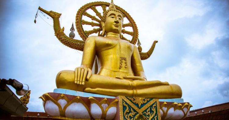 VARTEGN. Koh Samuis nok største seværdighed: den forgyldte Big Buddha-statue. 