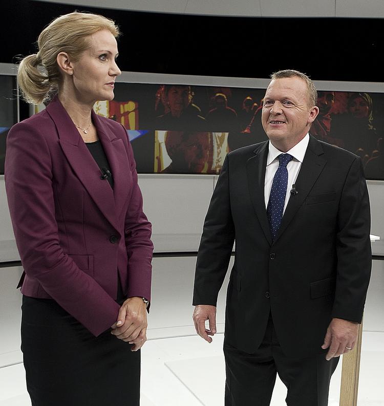hip-som-hap. Var der valg i morgen, ville 39 procent foretrække, at Thorning fortsatte som landets leder, mens 34 procent ville pege på Løkke, viser måling. 