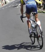pigtråd. Hollandske Johnny Hoogerland blev viftet af vejen af en følgebil under Tour de France i 2011, hvilket endte med blødende sår og en tabt mulighed for etape-sejr. 
