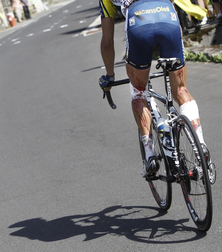 pigtråd. Hollandske Johnny Hoogerland blev viftet af vejen af en følgebil under Tour de France i 2011, hvilket endte med blødende sår og en tabt mulighed for etape-sejr. 