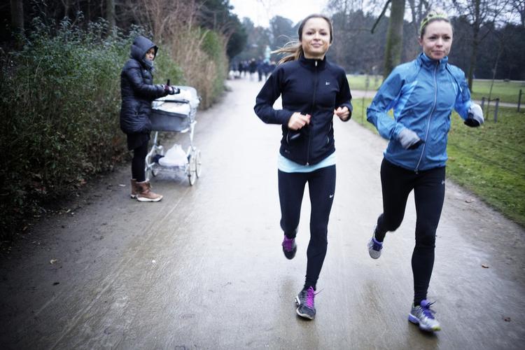 Forspring. Rikke Nygaard og Pernille Bendtsen løb ti kilometer dagen derpå. 