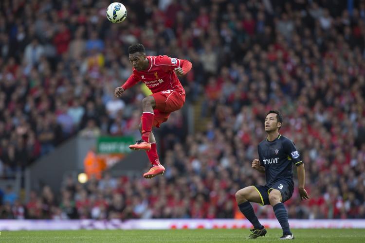 Mål. Daniel Sturridge dannede i sidste sæson et effektivt makkerskab med Luis Suarez. Til sammen lavede de 55 mål. I år hviler det meste på Sturridge. 