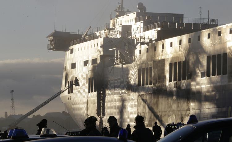 Skibsbrand. Der er megen tvivl om, hvor mange passagerer der mistede livet ved branden på 'Norman Atlantic'. 