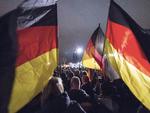 Pegida. Ved operaen i Dresden har demonstrationer samlet op imod 17.000 mennesker. 
