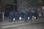 OPTØJER. Det udviklede sig til uroligheder med kasteskyts og brændende barrikader, da politiet i 2011 rykkede ind på Christiania og anholdt bagmanden i en stor hashbande. Manden havde værdier for millioner, som han hævdede, at have vundet på at Oddse hos Danske Spil. 