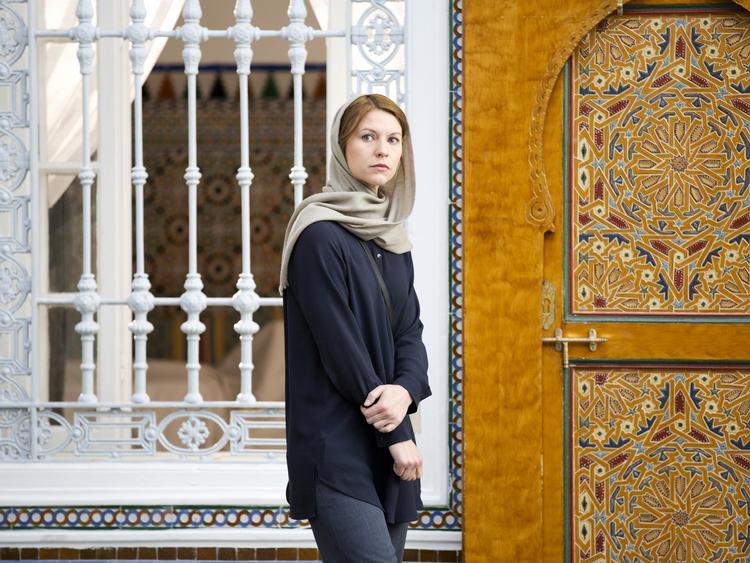 Fiktion. I USA har tredje sæson af tv-serien 'Homeland', der handler om krigen mod terror og foregår i Pakistan, vakt pakistanske diplomaters vrede. 