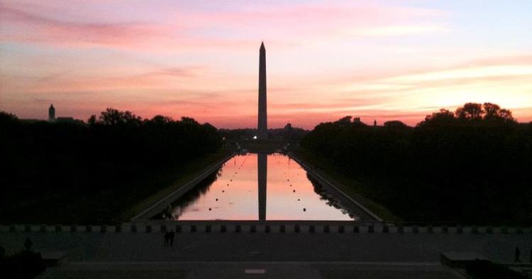 National Mall. Start morgenen med en løbetur i den grønne park. 