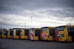 BUS. Samtlige chauffører hos busselskabet Arriva Gladsaxe har til morgen nedlagt arbejdet på grund af »en række utilfredsheder.På bussernes holdeplads i Søborg var alle busserne - som et sjældent syn - hjemme. 
