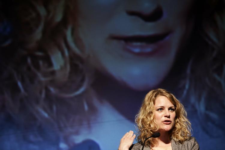 Yderst. Johanne Schmidt-Nielsen er yderst på venstrefløjen - hvor flest unge piger orienterer sig i mod. 