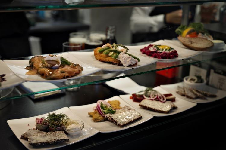 Skuffende. Den legendariske smørrebrødsrestaurant Ida Davidsen imponerede ikke Politikens anmelder. 
