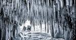 Klik. Polske Jakub Rybicki fik hæder for bedste enkeltbillede i kategorien 'Jord, Luft, Ild, Vand' ved årets Travel Photographer of the Year-konkurrence. Billedet er taget på en 800 kilometer lang cykeltur ved Baikal-søen i Rusland. 