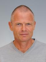Ny. Jens Evald var bestyrelsesformand i  Anti Doping Danmark fra 2006 til 2012. 