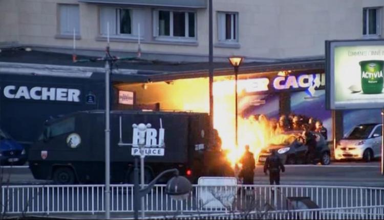 Terror. Al-Qaeda hævder nu, at de står bag angrebet på det franske satiremagasin Charlie Hebdo. 