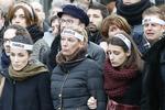 Medarbejdere fra Charlie Hebdo gik med i fredsmarchen. 