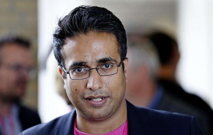 ANGIVER. Radikales Nadeem Farooq er bekymret over, at skatteministeren giver mulighed for at sladre anonymt til Skat. 