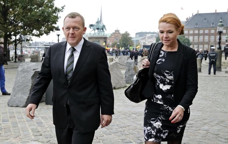 UENIGE. Venstres formand Lars Løkke Rasmussen  og partiets politiske ordfører Inger Støjberg ser forskelligt på Jyllands-Postens redaktionelle dispositioner efter angrebet på Charlie Hebdo. 