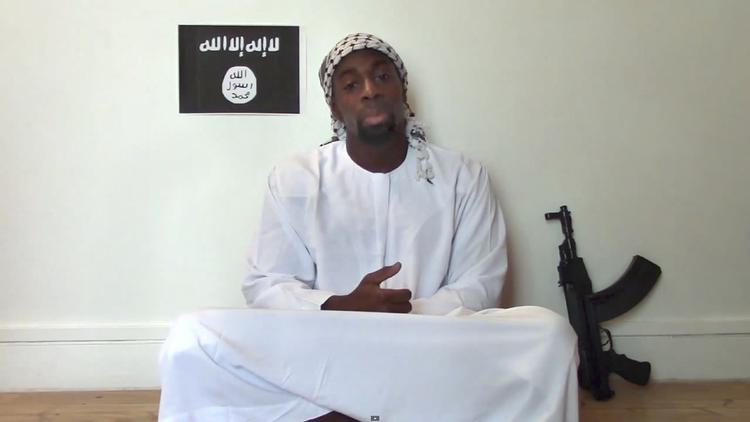 TERRORTESTAMENTE. I sin afskedsvideo sværger Amedy Coulibaly Islamisk Stat sin troskab. 
