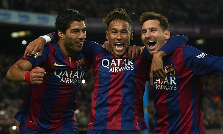 spares. Barcelonas stjernetrio med fra venstre Luis Suarez, Neymar og Lionel Messi kommer ikke til at juble på banen mod Elche i pokalkampen torsdag. 