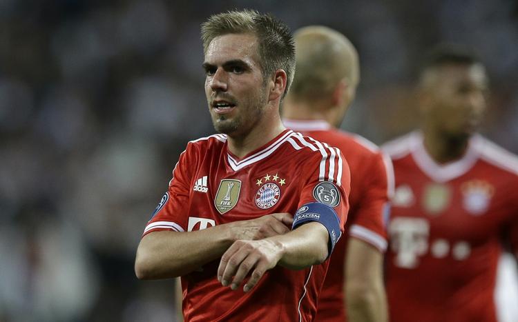 Nederlag. »Det er en stor skuffelse. 4-0 er ganske bittert. Vi ville så meget, men taktisk gjorde vi det ikke særlig godt i første halvleg«, siger Philip Lahm, anfører for Bayern München, der tabte til Real Madrid i Champions League. 