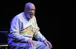 Anklaget. »Hr. Cosby har ikke i sinde at værdige disse anklager en kommentar«, lød det sidste år fra Bill Cosbys advokat som svar på striben af anklager mod komikeren. 