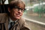 Klog. Eddie Redmayne er nomineret for en Oscar for sin rolle som fysikeren Stephen Hawking i 'The Theory of Everything'. 