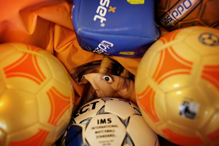 Markedsføring. »Det er problematisk, at de er så aggressive i markedsføringen, for logisk set er det ikke statens opgave at få danskerne til at spille«, supplerer Per Nikolaj Bukh, økonomiprofessor ved Aalborg Universitet med speciale i offentlige virksomheder. 