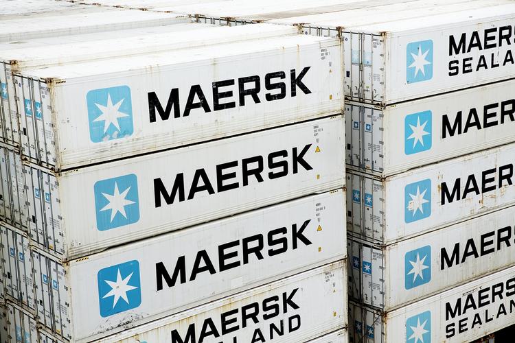 Oliefelter. Mærsks oliefelter i Brasilien og Angola er ikke rentable grundet den lave oliepris. 