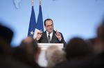 Hollande. Franskmændene slutter op om deres præsident i kølvandet på terrorangrebene i Paris. 