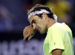 suveræn. Roger Federer fik trods alt sved på panden, men schweizeren havde ikke store problemer med at sende Lu Yen-Hsun ud af Australian Open. 