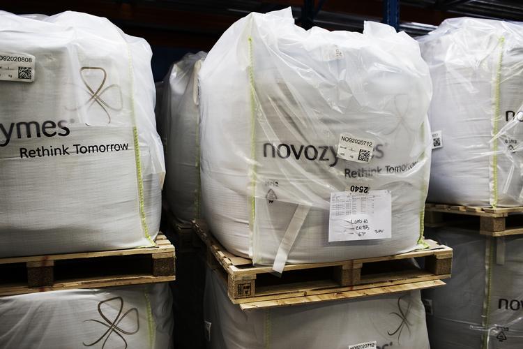 Novozymes opjusterer forventninger