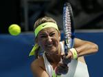 Fremad. 25-årige Azarenka fik det meste af 2014 ødelagt af skader. Hun er den tidligere verdensetter og dobbelte Australian Open-vinder stærkt på vej tilbage. 