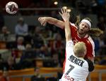 Deling. Mikkel Hansen scorede seks gang og flere af målene faldt på vigtige tidspunkter, hvor tyskerne var ved at stikke af i 30-30-kampen. 