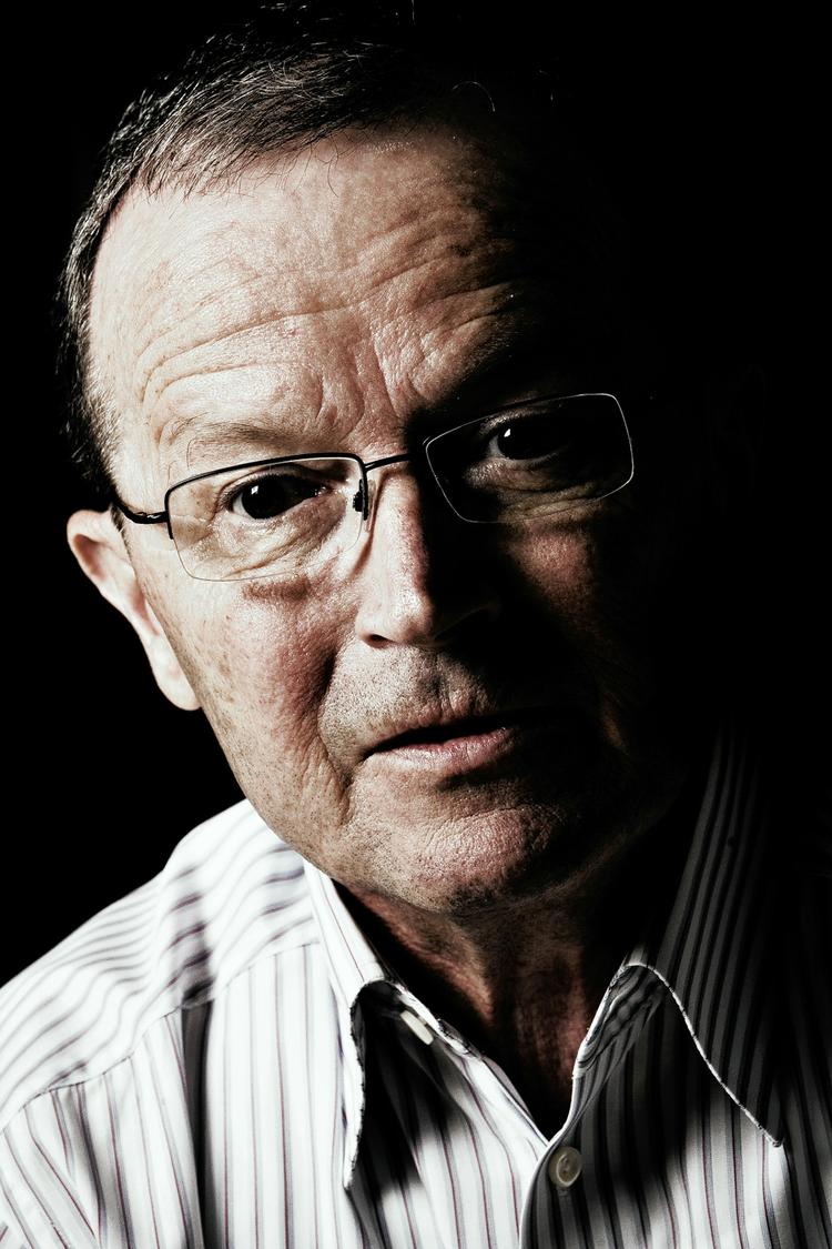 stopklods. Kjeld Kirk Kristiansen har købt og lukket sin nevøs Anders Kirk Johansens fabrik, sojm skulle have lavet de såkaldte Modulex Bricks, der ikke har været produceret i årevis. 