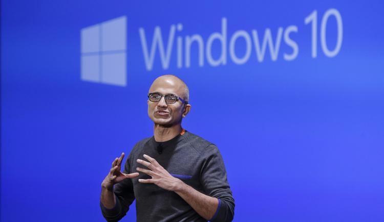 Windows. Microsoft vil tage konkurrence op mod Apple og Google. I dag fortalte direktør Satya Nadella om virksomhedens planer. 
