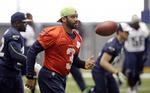 fordel? Seattle Seahawks quarterback Russell Wilson under træningen forud for årets Super Bowl 1. februar. 
