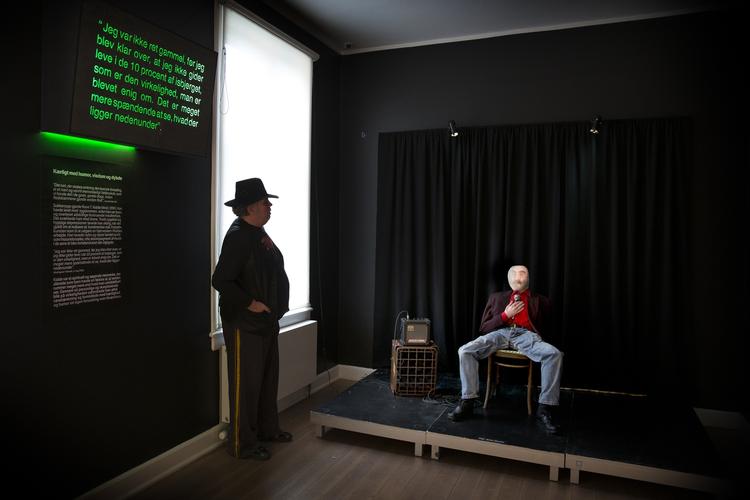 KUNST. Henrik Vesterberg har besøgt den nye Rune T. Kidde udstilling på Frederiksberg. 